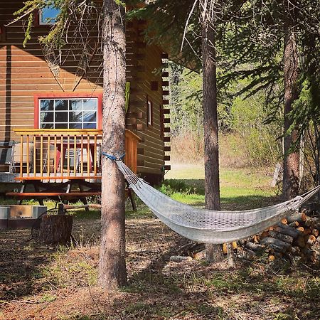 Little Atlin Lodge Tagish Exterior photo